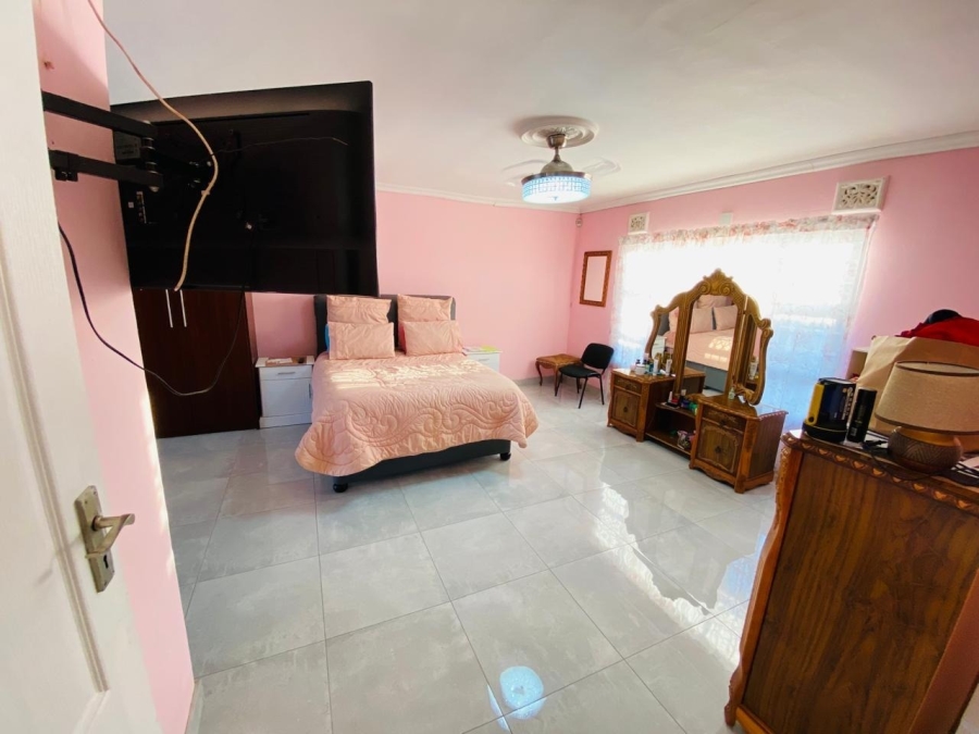 4 Bedroom Property for Sale in Rosedale Park Eastern Cape